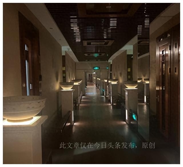 重點大學畢業我在會所給人按摩月薪6萬