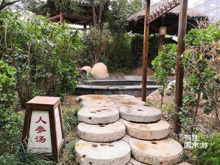 有趣試住｜德州造價3000萬的假山溫泉原來是這樣式兒的