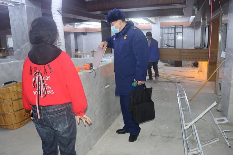 庫倫消防深入佰泉匯洗浴會館開展消防安全檢查