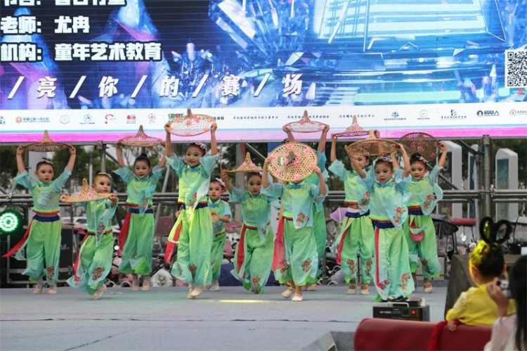 CCAC第十一季中國好貓步阜陽賽區頒獎盛典轟動全城
