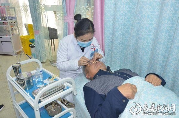 冬季干眼高發不妨來婁底愛爾眼科做個眼部SPA