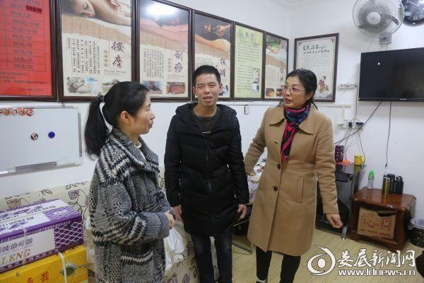 婁底市殘聯(lián)對按摩機(jī)構(gòu)開展送技術(shù)送管理上門幫扶