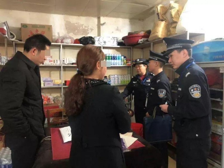荊門東寶公安節前清查賓館網吧按摩店...抓獲5人！