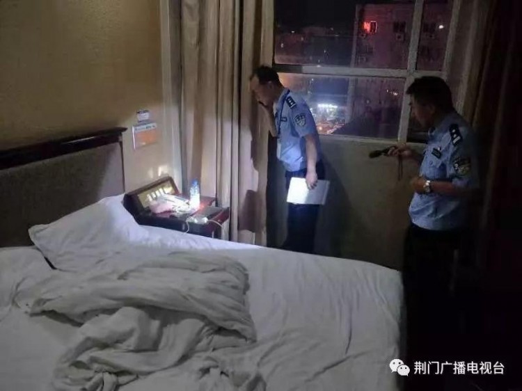 4日晚荊門警方清查賓館足浴館KTV歌舞廳...查封5家按摩店