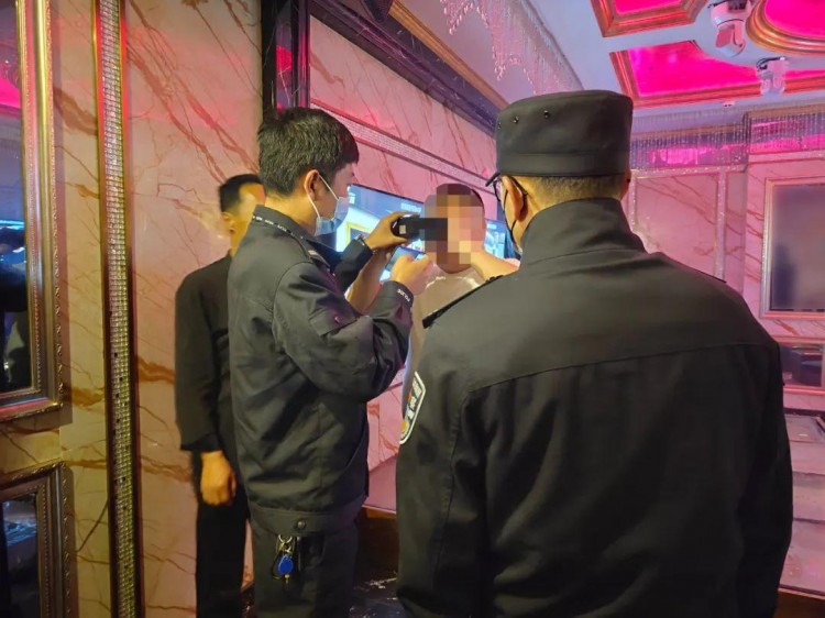 長葛公安：突擊檢查娛樂場所筑牢禁毒安全防線