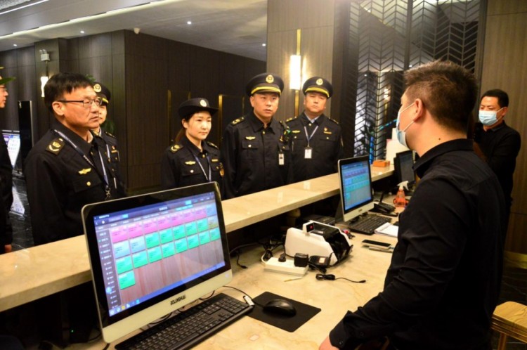 深夜長葛9家娛樂場所被突擊檢查！一家被責令停業！