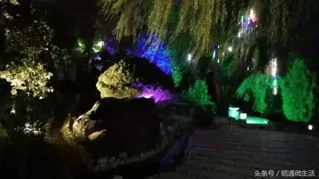 實拍：昭通市區內有個溫泉城還不錯！