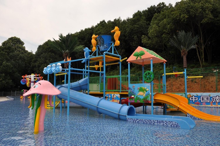 親身體驗張家界萬福溫泉水世界真是兒童樂園避暑天堂啊