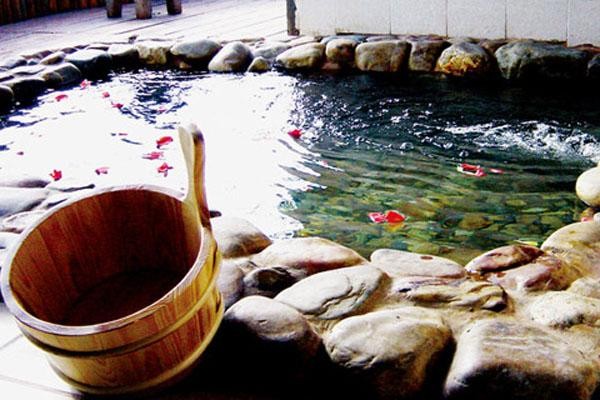 自駕游玉溪線路指南：看林海蒼黛碧水藍天盡享清新空氣