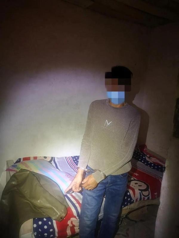 廣西警方連搗多個淫窩一特大組織賣淫犯罪團(tuán)伙被一鍋端