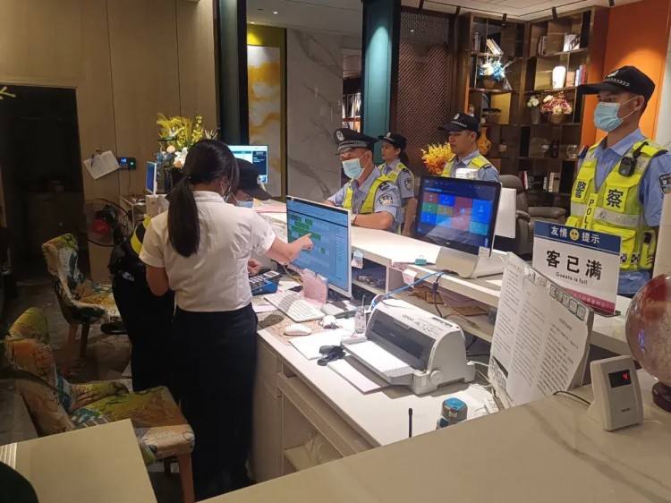 廣西來賓：出動(dòng)千名警力突擊檢查這些場所……