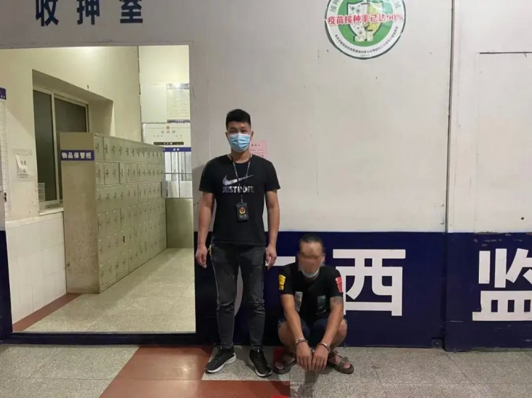 廣西來賓：出動(dòng)千名警力突擊檢查這些場所……