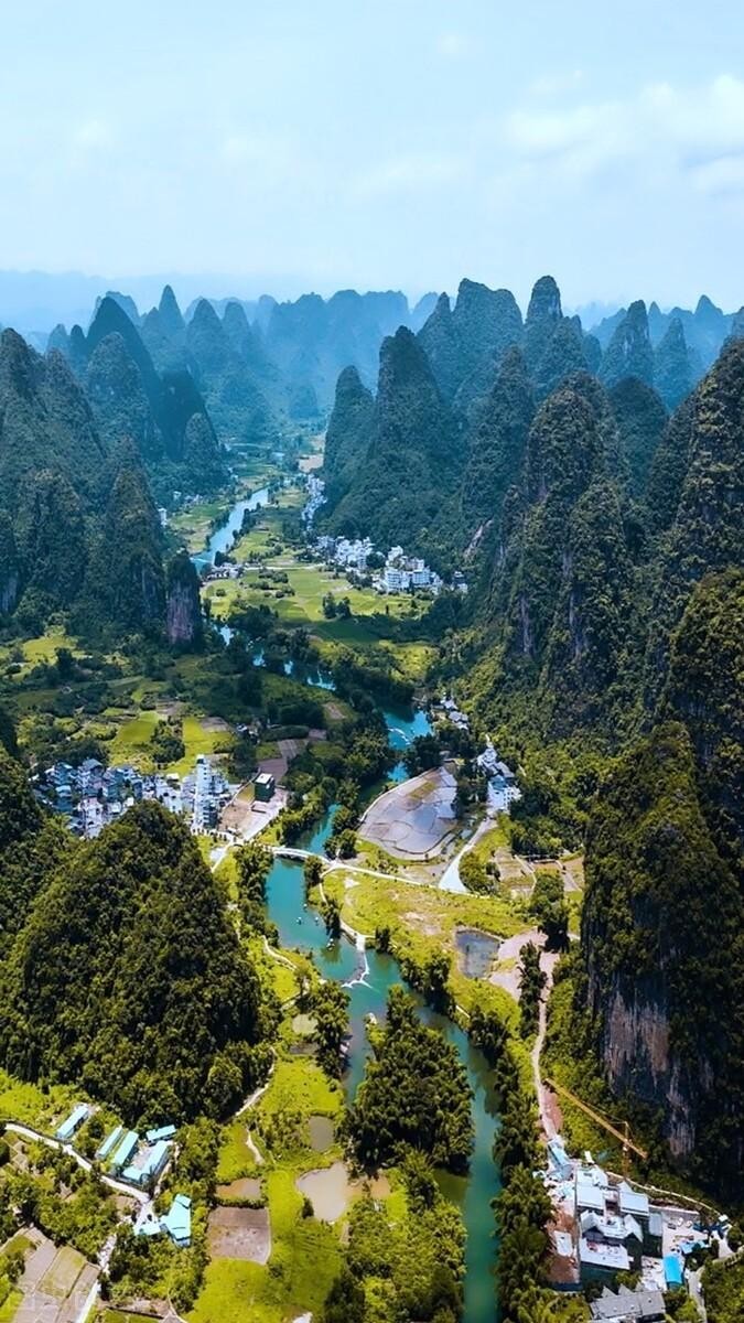覽河池美景探訪長壽秘密巴馬國際長壽養生旅游勝地靜待你來