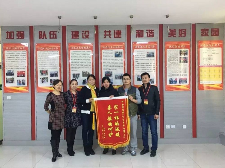 免費開展按摩理療半年多只為等待奇跡的發生！