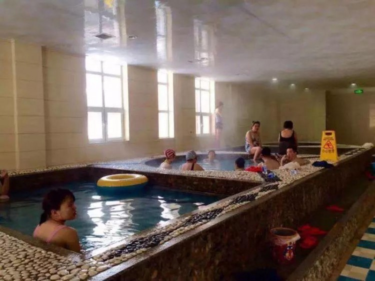 長白山溫泉療養康復勝地——仙人橋氡泉掠影