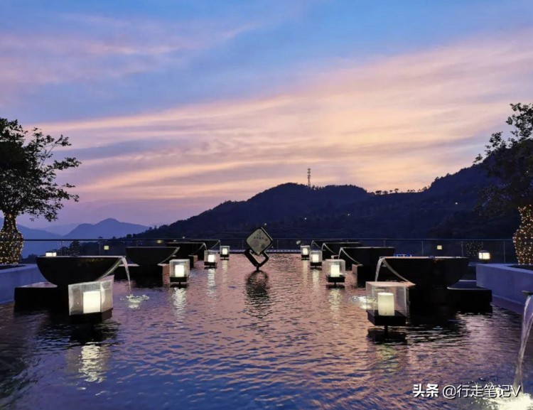 藏于云浮的頂級度假酒店千畝茶園賞花海泡湯泉網友贊不絕口