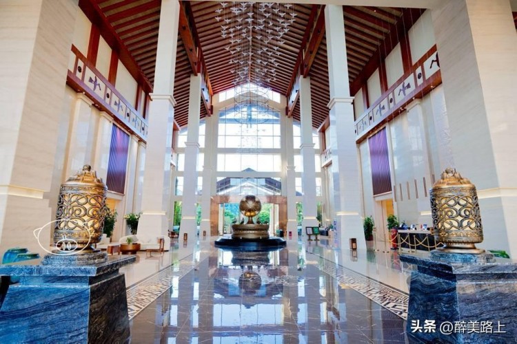 賀州｜天然氧吧+養(yǎng)生溫泉呼吸高負(fù)氧離子泡溫泉享受休閑養(yǎng)生