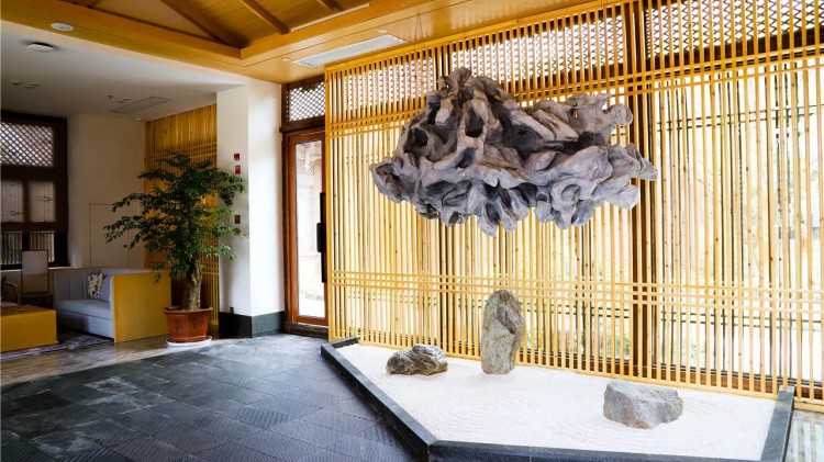藏在麗江雪山下這個康養(yǎng)酒店入住居然要先體檢