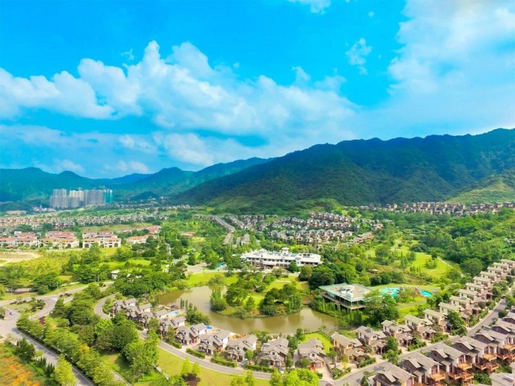 王炸返場！清遠佛岡絕美園景房+無限溫泉+親吻魚spa等快來打卡