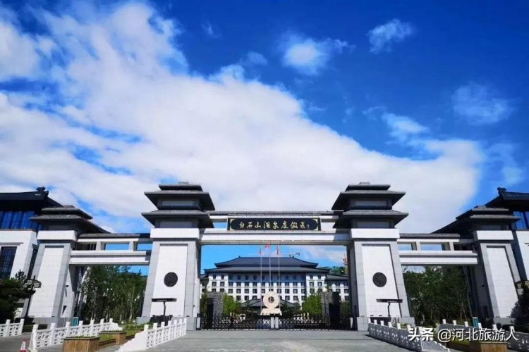 誰說冬天只能冷呵呵溫泉旅游明明暖暖的河北溫泉旅游點送給你