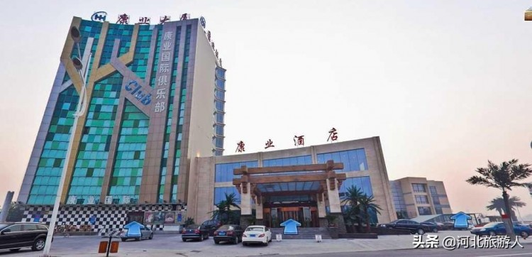 誰說冬天只能冷呵呵溫泉旅游明明暖暖的河北溫泉旅游點送給你