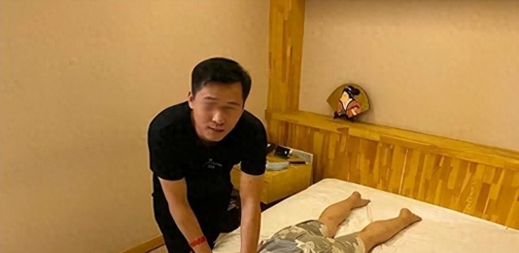 女富豪的秘密樂園：江蘇一家按摩店曝光！