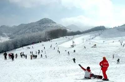 約吧|下雪天除了炸雞配啤酒滑雪和溫泉也不錯哦!