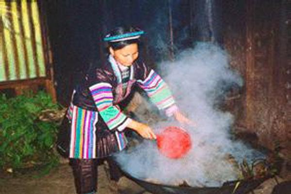 貴州有個(gè)民族被譽(yù)為最長(zhǎng)壽民族原因是他們愛(ài)洗澡