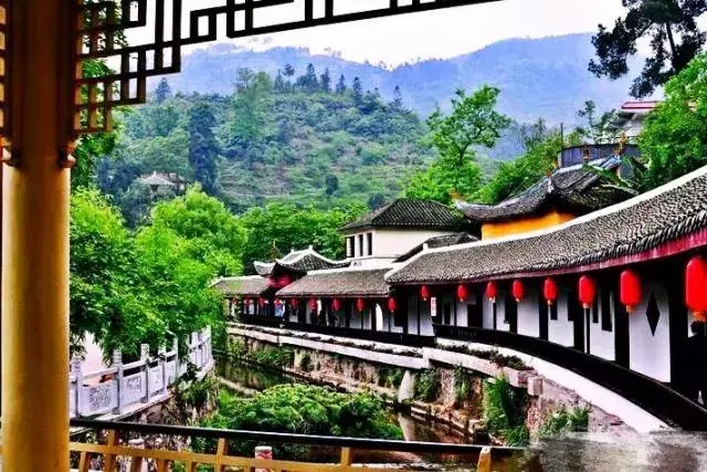 打響今秋第一泡——貴陽泡湯指南泉在這里！