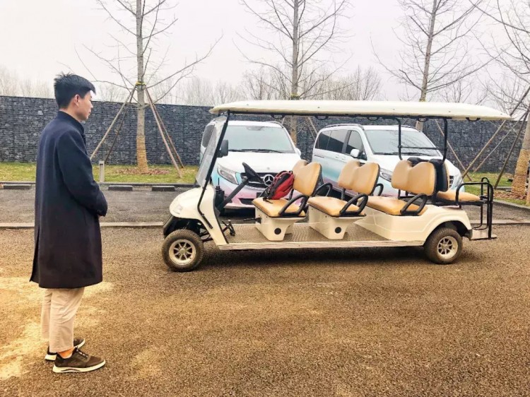 距鄭1h藏了座光影奇幻溫泉酒店！人均2000竟然還不接待孩子
