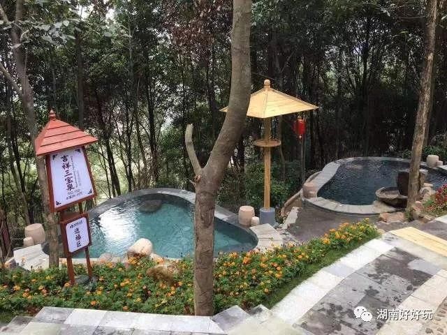 湖南最早開園的水上樂園你敢來尖叫一夏嗎