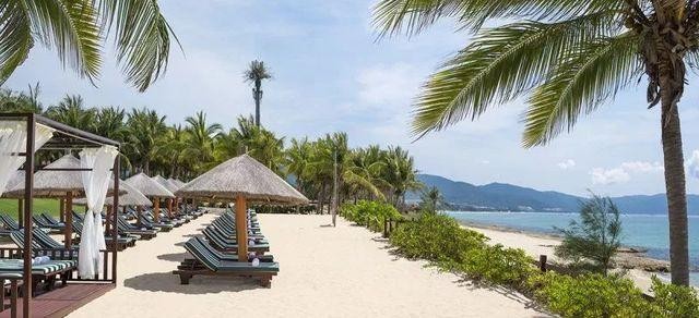 三亞頂級親子度假來了！游艇管家海鮮spa……你帶上娃就行！