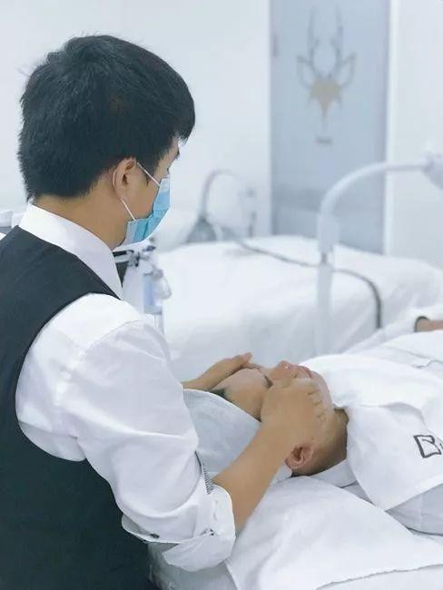 九決青顏&美肌工坊四店同慶：僅39.9元享受價值596元皮膚護(hù)理