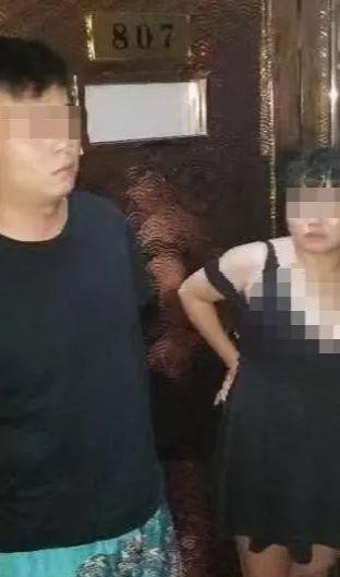 合肥警方深夜出擊卡片招嫖！多人當場被拘