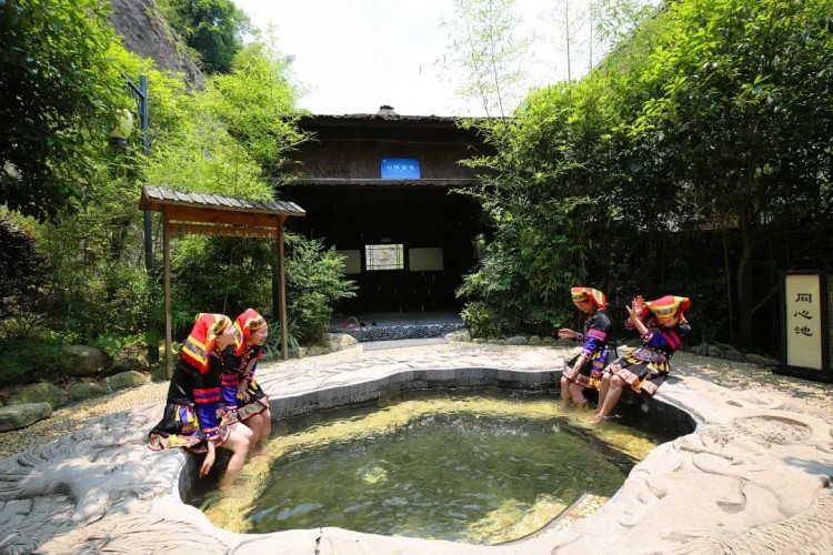 湖南泡溫泉指南：承包你整個(gè)寒冷冬季這個(gè)冬天不會(huì)太冷