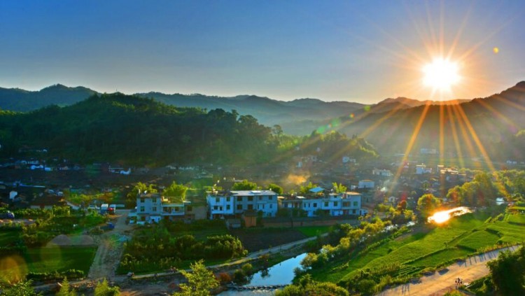 新鮮福建：走進著名的旅游城市“連城”，提供3日游攻略