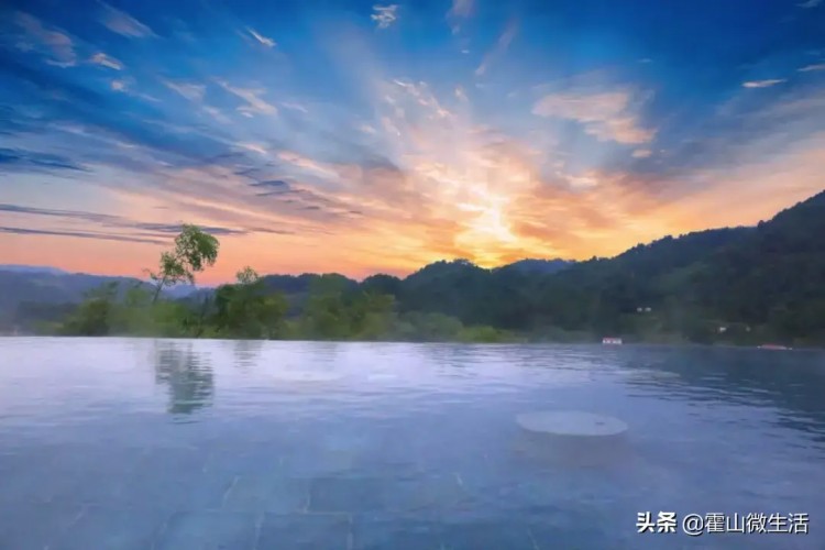 九月來(lái)霍山這個(gè)小鎮(zhèn)吃住游齊了