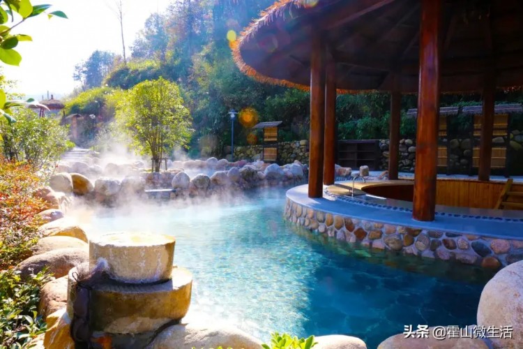 九月來(lái)霍山這個(gè)小鎮(zhèn)吃住游齊了
