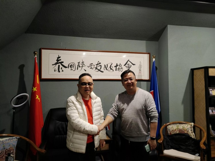 香港威馬仕實(shí)業(yè)集團(tuán)董事局主席莫維勤一行四人拜訪余新齊博士