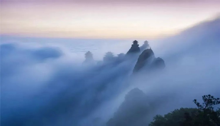 河南旅游：穿越未來！本周末相約老君山元宇宙奇幻夜