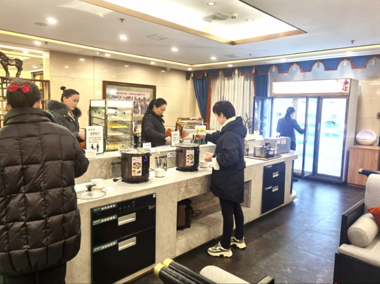 煙火回歸看長沙康養文化:頤而康逆勢上揚為何這么快