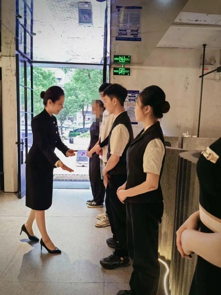 12天開黃一家火鍋店！這屆創(chuàng)業(yè)選手有多沖動(dòng)
