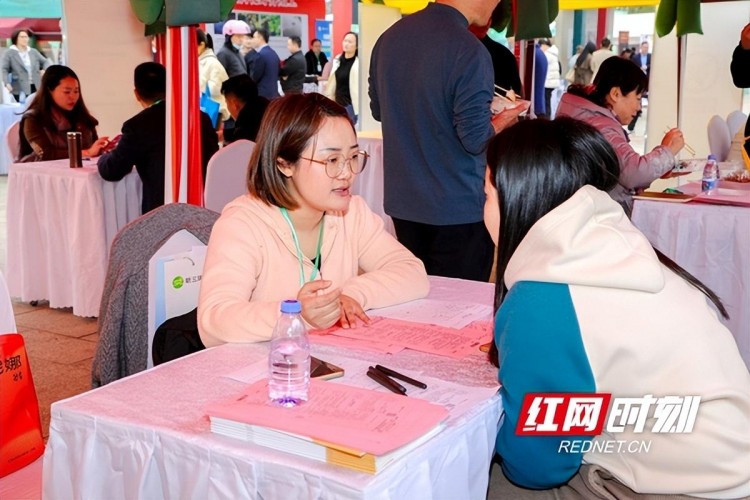 這場(chǎng)春風(fēng)吹來(lái)省級(jí)勞務(wù)品牌心動(dòng)的offer
