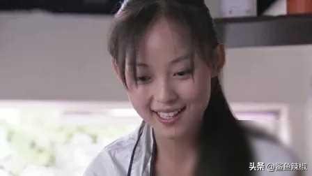 在河南開封，女子開了一家正規的按摩店，為一位男性顧客服務后，收費